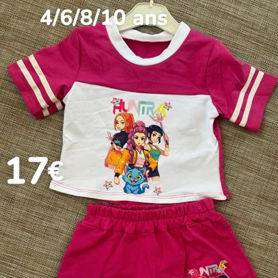 Ensemble short k-pop démon hunters